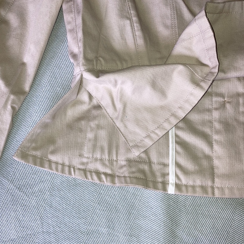 Cache Woman’s Kaki Colour Light Jacket - Picture 7 of 11